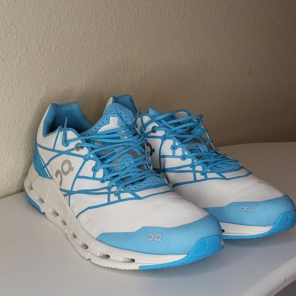 On Cloud CloudTec running shoes LIMITED EDITION - Picture 3 of 5